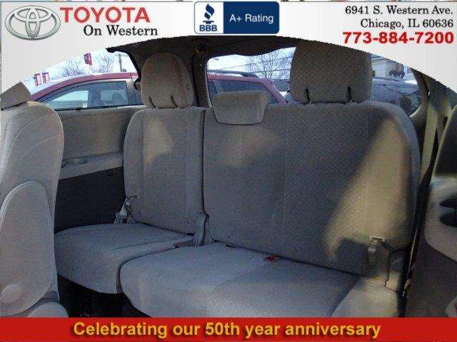 2017 Toyota Sienna LE